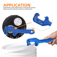 Kit de couvercles durables pour conteneurs IBC avec bouchons de ventilation doubles et clé d'ouverture en plastique pour l'entretien des conteneurs industriels lourds