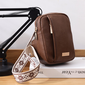Prettyzys Travel Walking Belt Bag Riñonera Crossbody Bags para mujeres niñas Fashion Best Chest Bag - Product Image 4