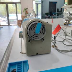 Máquina <span class=keywords><strong>de</strong></span> <span class=keywords><strong>Coser</strong></span> Industrial Plana Jack A3 Usada, <span class=keywords><strong>de</strong></span> Una Sola Aguja y Puntada Recta, con Motor, <span class=keywords><strong>Segunda</strong></span> Máquina - Product Image 3