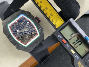 นาฬิกาข้อมือผู้ชาย R Factory Direct Sales รุ่น 6702 เครื่องจักรกล ตัวเรือนคาร์บอนไฟเบอร์บางเฉียบ 8 มม. สายไนลอน ดีไซน์หรูหรา แฟชั่นธุรกิจ - Product Image 6