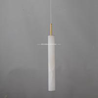 Lustre suspendu sensationnel en albâtre espagnol, en laiton de luxe, avec globes empilés, moderne, en marbre, à LED