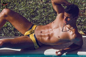 Sous-vêtements sexy sans couture <span class=keywords><strong>de</strong></span> bonne qualité, slip <span class=keywords><strong>de</strong></span> <span class=keywords><strong>bain</strong></span> transparent respirant à séchage rapide pour hommes - Product Image 3