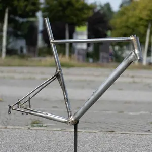 Manufacturers selling high quality Cheap Factory Aluminium Bike Frame Alloy Bicycle Frame For Road Bike