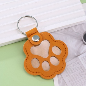 Llavero de Piel con Forma de Pata de Oso Multicolor, Colgante para Bolso, Mini Bolsa de Almacenamiento para Pelo de Mascotas (Perros y Gatos) - Product Image 5