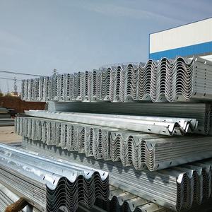 Barrière de sécurité routière en acier galvanisé en forme de W, revêtement à chaud, non réfléchissant, sans éclairage - Product Image 4