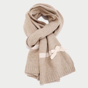 Conjunto de Gorro, Bufanda y Guantes de Punto para Mujer, Diseño de Lazo, a la Moda, Cálido y Bonito, Invierno 2024 - Product Image 6