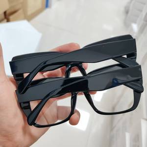 Liquidation de stock Montures optiques en acétate épais Livraison rapide Lunettes mixtes de haute qualité Échantillon de stock Lunettes de lot mixte Optique - Product Image 4