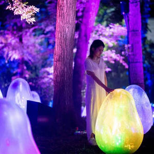 ประติมากรรมรูปไข่ไดโนเสาร์หลากสีสันสำหรับตกแต่งภายนอกอาคาร พร้อมไฟสั่งทำพิเศษสำหรับธีมปาร์คในช่วงเทศกาล ไฟสนามหญ้าแรงดันต่ำสำหรับจัดสวน - Product Image 2