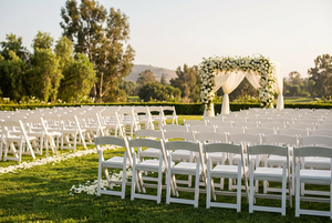 <span class=keywords><strong>เก้าอี้</strong></span><span class=keywords><strong>พับ</strong></span>โครงไม้เคลือบเรซิ่นสีขาว สำหรับงานกลางแจ้ง สวน งานแต่งงาน งานเลี้ยง งานอีเว้นท์ พกพาสะดวก ซ้อนเก็บได้ น้ำหนักเบา - Product Image 2