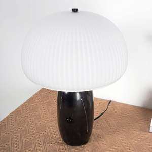 Lámpara de mesa de cristal E27 con interruptor LED, diseño sencillo, decoración para dormitorio y sala de estar - Product Image 5