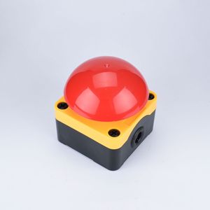 Boîtier d'arrêt d'urgence avec interrupteur au pied et commande manuelle, auto-bloquant et auto-réinitialisant, étanche IP65 pour le contrôle en atelier - Product Image 1