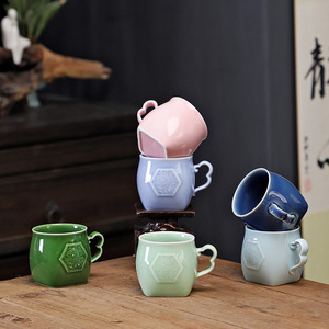 ถ้วยชาเซรามิกแบบมีหูจับ สีพื้น สำหรับชาหรือนม ใช้ในบ้าน ของขวัญสำหรับงานปาร์ตี้ - Product Image 4
