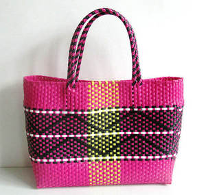 Nuevo diseño de moda hecho a mano playa tejido Tote mujeres plástico tejido bolsa - Product Image 3