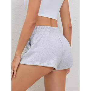 Shorts de survêtement personnalisés pour femmes, taille haute, élastiques, décontractés, pour l'été, avec poches, en molleton respirant - Product Image 4