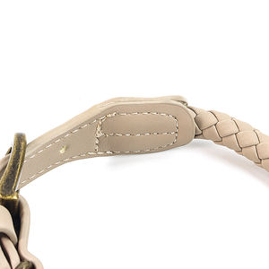 Venta al por mayor de fábrica de lujo para mascotas PU cuero <span class=keywords><strong>Collar</strong></span> Correa conjunto trenzado ajuste cuero adecuado para entrenar perros que caminan - Product Image 4