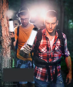 Lampe torche LED d'urgence extérieure IP44 étanche 6000K, lumière du jour, base magnétique, crochet, lampe de travail - Product Image 6