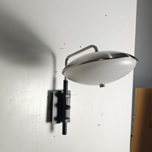 Lampu Kamar Tidur Courtyard by Marriott, Lampu Dinding di Kepala Ranjang King Size, Lampu Meja, Perlengkapan Pencahayaan Kamar Tamu, Lampu Hotel dengan Stopkontak - Product Image 4