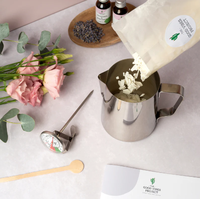 Kit de démarrage pour cire fondante PLANT FUN pour la création artisanale à domicile avec moules carrés et huiles parfumées