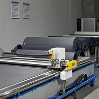 Couteau vibrant oscillant CNC Machine de découpe tapis de feutre de transport tapis de feutre de convoyeur tapis de feutre d'adsorption