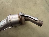 LR037492 LR052356 LR037488 LR052355 Nouveau convertisseur catalytique de tuyau d'échappement en gros de Chine pour Range Rover L405 L494