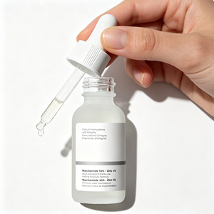 Suero Facial Antienvejecimiento y Blanqueador con Nicotinamida 10% + Zinc 1%, Arbutina, AHA, <span class=keywords><strong>Cafeína</strong></span> <span class=keywords><strong>5</strong></span>% + <span class=keywords><strong>EGCG</strong></span>, Fórmula Líquida - Product Image 2