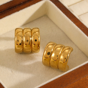 French Style <b>Titanium</b> Steel C Shape <b>Stud</b> Earrings 18K Gold Stainless Steel Geometric Design For Women Everyday Wear - Product Image 2