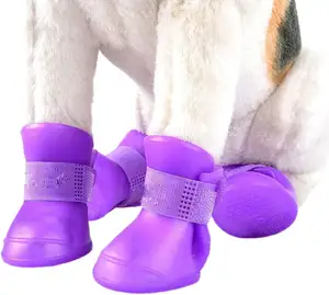 थोक बहु-रंग वाटरप्रूफ सिलिकॉन जूते गैर-पर्ची मध्यम छोटे कुत्तों पालतू बिल्ली बारिश जूते