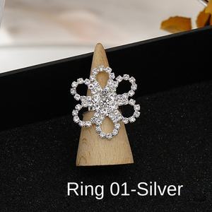 Libang Levert Eenvoudige Zirkoon <span class=keywords><strong>Ring</strong></span> Full Flower Wind Design Voor Dames Populair In Europa & Us Legering Dagelijks Gebruik - Product Image 3