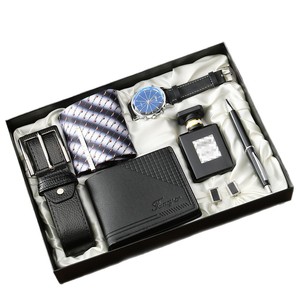 Coffret Cadeau d'Affaires Transfrontalier : Ensemble Montre Couple avec Bracelet pour Petit Ami/Père, Idéal Mariages & Anniversaires, Impression UV sur Papier - Product Image 5
