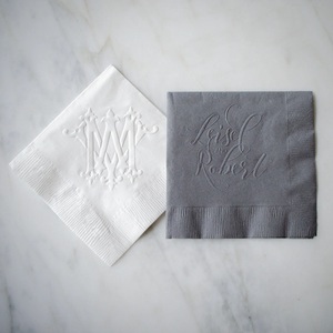 Serviettes <span class=keywords><strong>en</strong></span> <span class=keywords><strong>papier</strong></span> bleues personnalisées gaufrées jetables pour cocktails, avec logo imprimé - Product Image 6
