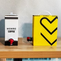 Porte-gobelet à café ondulé kraft recyclable avec poignée, boîte de transport de boissons à emporter, emballage avec logo personnalisé pour cafés