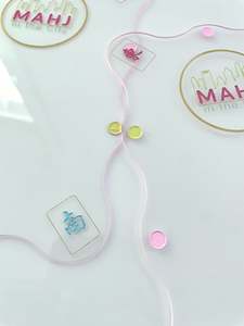 Ensemble <span class=keywords><strong>de</strong></span> mélangeurs acryliques transparents à motif personnalisé Mahjong Tuile <span class=keywords><strong>de</strong></span> Mahjong Bords festonnés 2mm Mahjong Shuffling Cards 2 Pcs Mahjong Mixer - Product Image 6