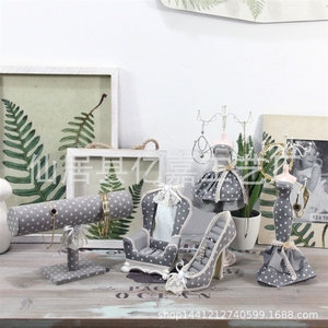 Support à bijoux de <span class=keywords><strong>style</strong></span> européen, présentoir, ensemble cadeau de cinq pièces, boucles d'oreilles, collier, rangement pour bracelets et - Product Image 1