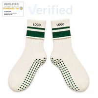 Chaussettes de sport d'automne de haute qualité pour le yoga et la gym, personnalisées, antidérapantes, pour femmes, en jacquard, avec logo personnalisé, pour le Pilates, séchage rapide