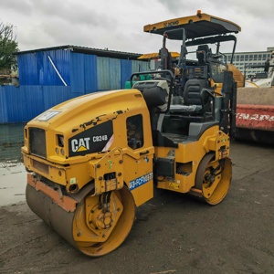 Venta económica: Rodillo agrícola pequeño de alta calidad CAT CB24B, rodillo mini Caterpillar usado de 3 toneladas, rodillo original en venta EPA - Product Image 1