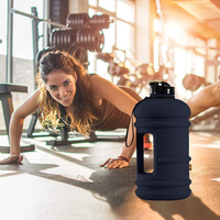 Bottiglia Da Palestra Botella Agua Gimnasio Bon marché Ventes entières Oem Bouteille d'eau d'un demi-gallon avec poignées Bouteilles