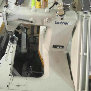 จักรเย็บผ้า家用แบบโซ่เย็บ รุ่นใช้กับ Brother927/928 ความเร็วสูง แบบป้อนผ้าจากด้านนอก 2 เข็ม 3 เข็ม - Product Image 3