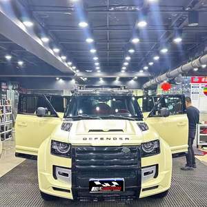 Kit de Carrocería Ancha Estilo LM para Range <span class=keywords><strong>Rover</strong></span> <span class=keywords><strong>Defender</strong></span> 90/110, Nuevo Modelo 2023 de Alta Calidad, Mejor Ajuste, Capó de Fibra de Carbono, Parachoques de Fibra de Vidrio - Product Image 4