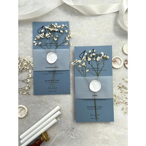 Carte de menu de mariage élégante, personnalisée, design gratuit, bleu poussiéreux, gypsophile, fantaisie - Product Image 2
