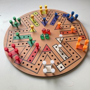Juego de Mesa de Madera Fast Track para 8 Jugadores, Juego de Ajedrez Volador con Caminos Coloridos, con Peones y Dados, Juguete Interactivo Familiar de Mesa - Product Image 2