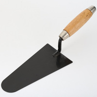 Vente en gros d'outils de truelle de maçonnerie de construction Manche en bois Truelle de maçonnerie Couteau de maçonnerie en forme de pêche de style russe