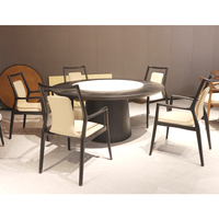 Meubles de restaurant modernes en gros, grande table ronde avec plateau tournant et ensemble de fauteuils en cuir crème