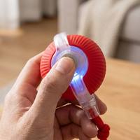 Maßgefertigtes Automatisches Bewegliches Seil Wiederaufladbarer Akku Intelligenter Sensor Katzenspielzeug für Hauskatzen Interaktives Jagdspielzeug