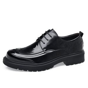 Chaussures habillées en cuir véritable noir pour hommes, à bout rond, lacées, semelle extérieure en caoutchouc, semelle intermédiaire en EVA, antidérapantes, vente en gros - Product Image 2
