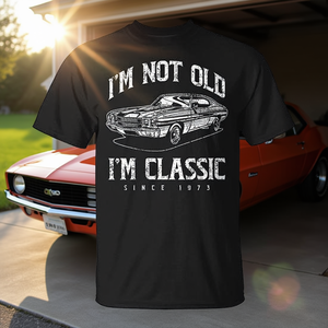 Camiseta para propietario de coches clásicos, nacido en 1973, no soy viejo, soy clásico, camiseta promocional unisex de manga corta con cuello redondo para adultos - Product Image 3