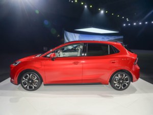 2026 SAIC <span class=keywords><strong>MG4</strong></span> 2026 437 édition gratuite modèle principal 5 portes 5 sièges voitures électriques pures 2026 voiture la plus vendue à bon <span class=keywords><strong>prix</strong></span> - Product Image 4