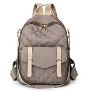 2025 nouveau Style mode femmes sac à dos haut de gamme polyvalent PU pour les déplacements quotidiens et les voyages grande capacité - Product Image 2