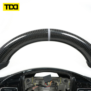 Volant en fibre de carbone véritable TDD compatible avec Cadillac CT5 CT6 XT4 XT5 XT6 2013 2014 2015 2016 - Product Image 3
