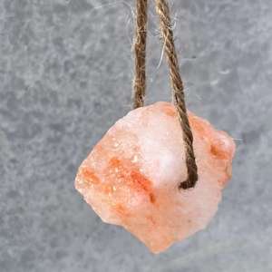 Sıcak Satış Oymalı Doğal Himalaya Tuz Bloğu Sığır At Geyik İçin Dayanıklı - Product Image 4