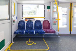 Rollo de Suelo Vinílico de PVC Antideslizante de Alta Calidad para Autobuses, Trenes, Metro y Hoteles con Soluciones de Diseño Gráfico para Venta al Por Mayor - Product Image 5